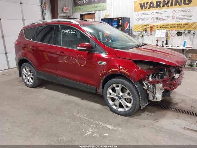 45085252 :رقم المزاد ، 1FMCU9J9XEUA13742 vin ، 2014 Ford Escape Titanium مزاد بيع