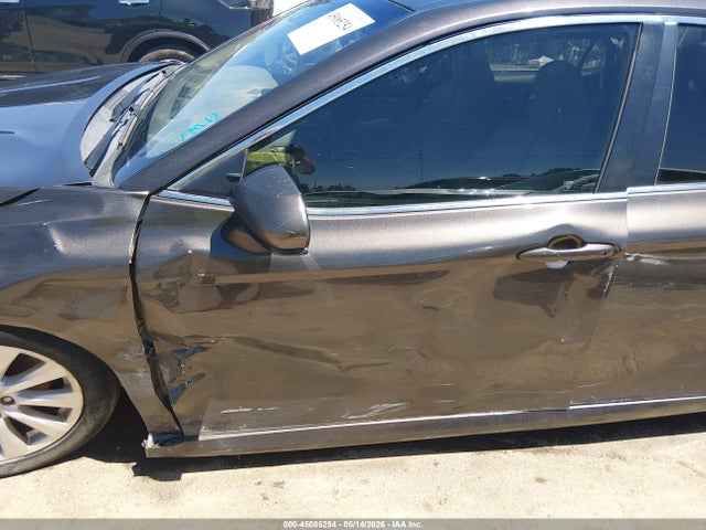 Продаж на аукціоні авто 2018 Toyota Camry Le, vin: JTNB11HK8J3042347, номер лоту: 45085254