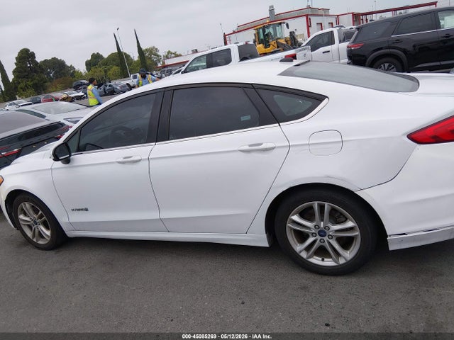 3FA6P0LU3JR173362 Ford Fusion Hybrid Se