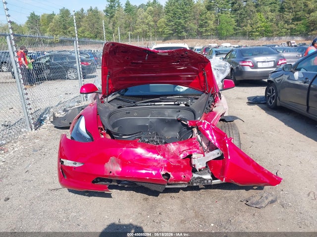 Tesla Model 3 Performance Dual Motor All-wheel Drive 2022 5YJ3E1EC9NF263331 Image 13