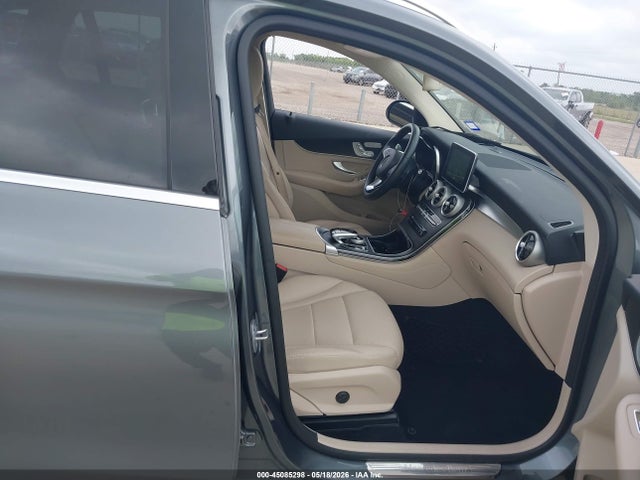Продаж на аукціоні авто 2017 Mercedes-benz Glc 300, vin: WDC0G4JB5HV003245, номер лоту: 45085298
