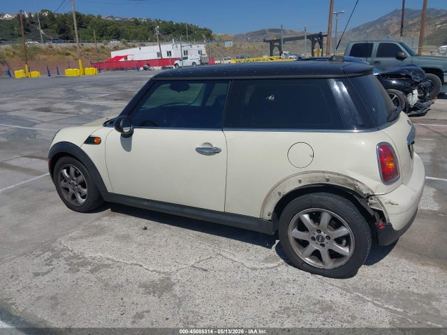 45085314 :رقم المزاد ، WMWMF3C5XATZ66863 vin ، 2010 Mini Cooper مزاد بيع