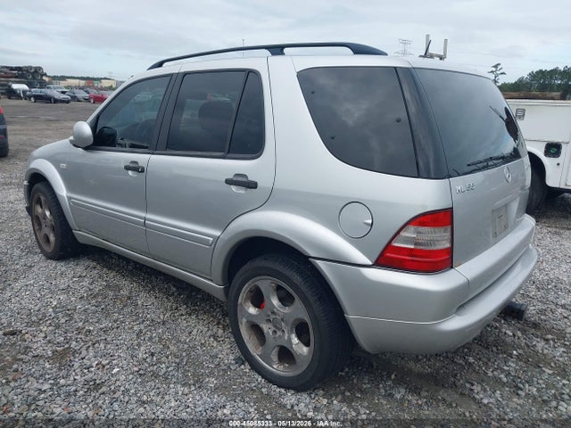 2001 Mercedes-benz Ml 55 Amg მანქანა იყიდება აუქციონზე, vin: 4JGAB74E81A261624, აუქციონის ნომერი: 45085333