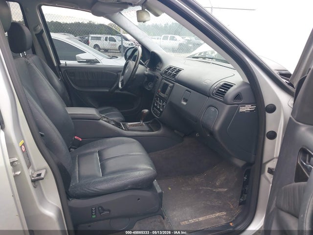 2001 Mercedes-benz Ml 55 Amg მანქანა იყიდება აუქციონზე, vin: 4JGAB74E81A261624, აუქციონის ნომერი: 45085333
