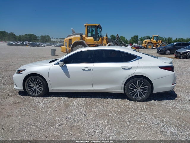 Lexus ES 350 2025 58ADZ1B1XSU187069 Image 14