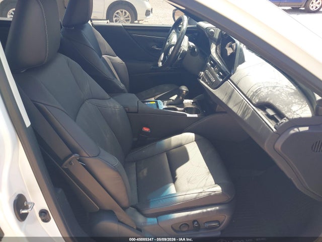 Lexus ES 350 2025 58ADZ1B1XSU187069 Image 5