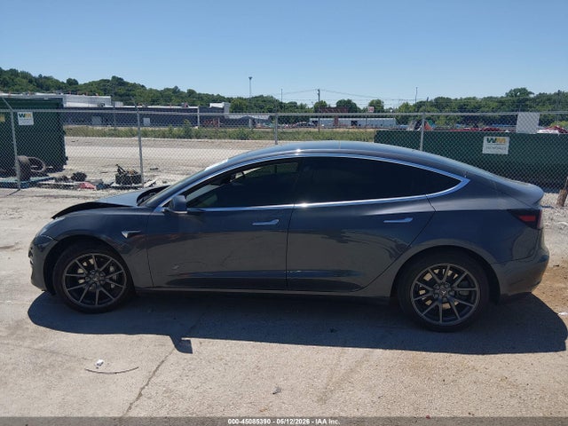 Tesla Model 3 Long Range/performance 2019 5YJ3E1EB0KF205367 Image 14
