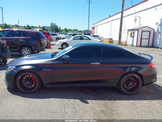 WDDWJ8HB8JF602032 Mercedes-Benz Amg C 63 S
