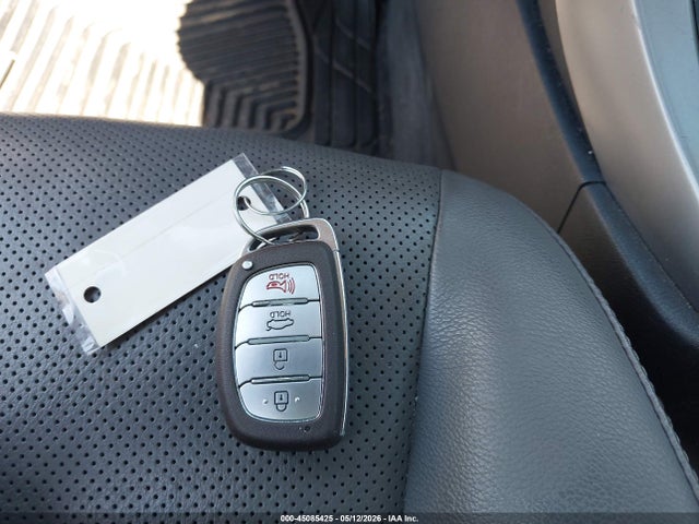 KMHDH4AE1EU107517 Hyundai Elantra Limited