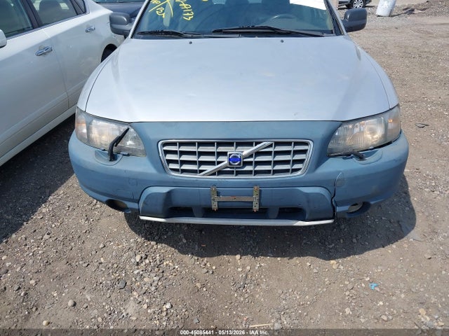 2002 Volvo V70 Xc მანქანა იყიდება აუქციონზე, vin: YV1SZ58DX21076044, აუქციონის ნომერი: 45085441