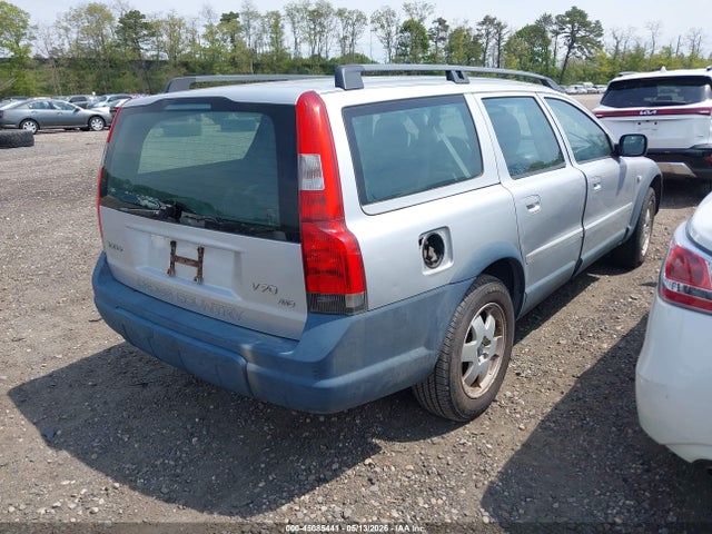 2002 Volvo V70 Xc მანქანა იყიდება აუქციონზე, vin: YV1SZ58DX21076044, აუქციონის ნომერი: 45085441