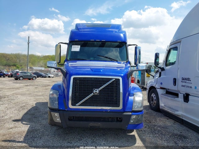 Продаж на аукціоні авто 2015 Volvo Vn Vnl, vin: 4V4NC9EH6FN185932, номер лоту: 45085484