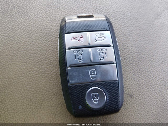 Продажа на аукционе авто 2016 Kia Sedona Lx, vin: KNDMB5C16G6217220, номер лота: 45085520