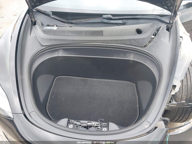 5YJ3E1EA6JF057148 Tesla Model 3 Long Range/mid Range