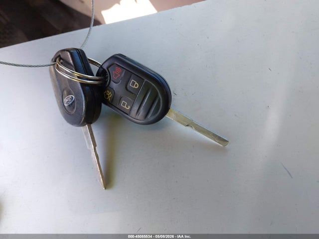 3FADP4EJ2FM203957 Ford FIESTA SE