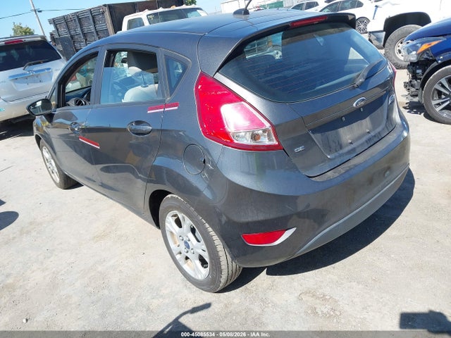3FADP4EJ2FM203957 Ford FIESTA SE