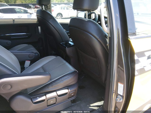 45085572 :رقم المزاد ، KNDME5C14G6146655 vin ، 2016 Kia Sedona Sx Luxury مزاد بيع