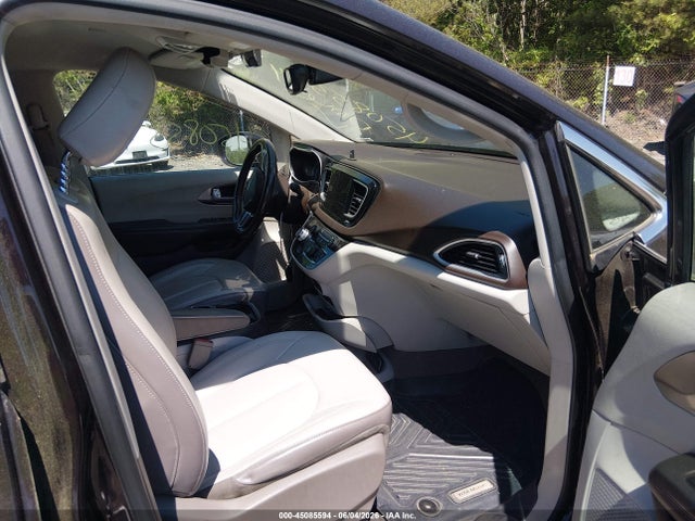 Продажа на аукционе авто 2017 Chrysler Pacifica Touring-l, vin: 2C4RC1BG4HR593412, номер лота: 45085594