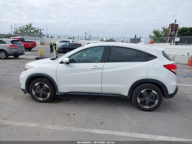 3CZRU5H52JM723141 Honda HR-V EX