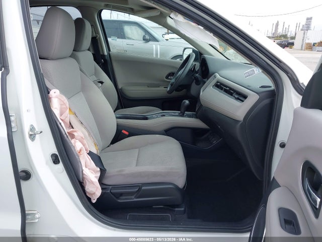 3CZRU5H52JM723141 Honda HR-V EX