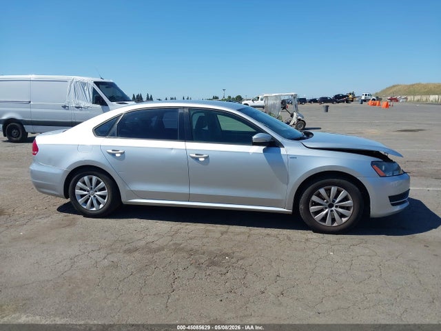 45085629 :رقم المزاد ، 1VWAT7A31FC097033 vin ، 2015 Volkswagen Passat 1.8t Wolfsburg Edition مزاد بيع