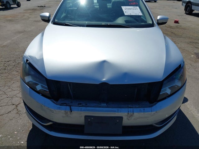 45085629 :رقم المزاد ، 1VWAT7A31FC097033 vin ، 2015 Volkswagen Passat 1.8t Wolfsburg Edition مزاد بيع
