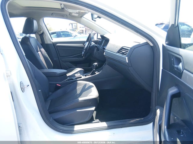 3VWC57BUXKM186991 Volkswagen Jetta 1.4t R-line/1.4t S/1.4t Se