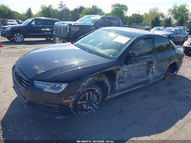 Продаж на аукціоні авто 2017 Audi A4 2.0t Premium, vin: WAUGNAF4XHN002334, номер лоту: 45085715
