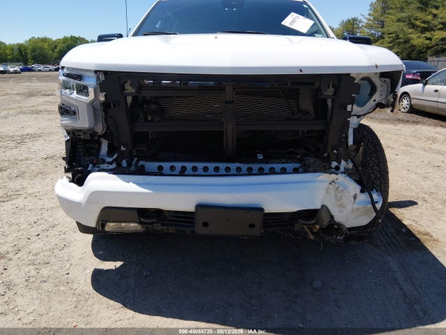 45085720 :رقم المزاد ، 2GCUKEED9S1204663 vin ، 2025 Chevrolet Silverado 1500 4wd  Short Bed Rst مزاد بيع