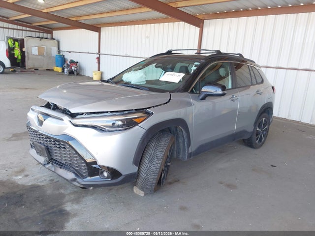 2025 Toyota Corolla Cross Hybrid Xse მანქანა იყიდება აუქციონზე, vin: 7MUFBABG2SV077012, აუქციონის ნომერი: 45085728