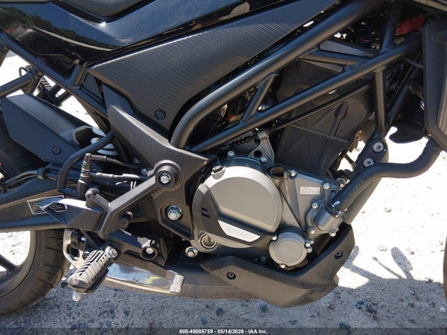 Продажа на аукционе авто 2023 Cf Moto 300nk, vin: LCEPDPL11P6000998, номер лота: 45085759