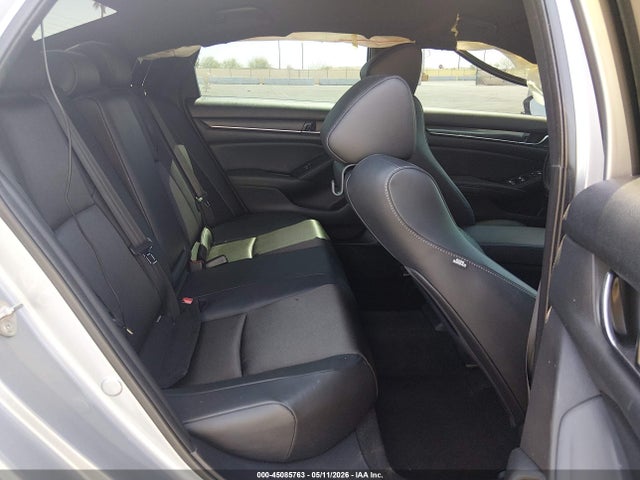 1HGCV1F3XKA037724 Honda Accord Sport
