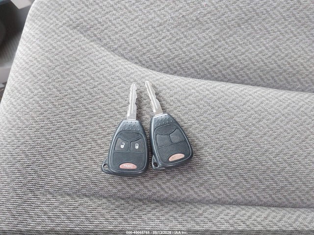 Продажа на аукционе авто 2006 Chrysler Town & Country, vin: 1A4GP45R36B692917, номер лота: 45085768