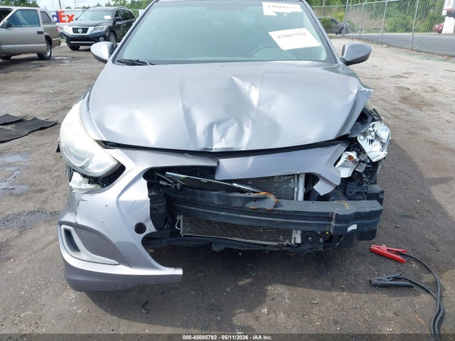 2017 Hyundai Accent Se მანქანა იყიდება აუქციონზე, vin: KMHCT5AE1HU345727, აუქციონის ნომერი: 45085792