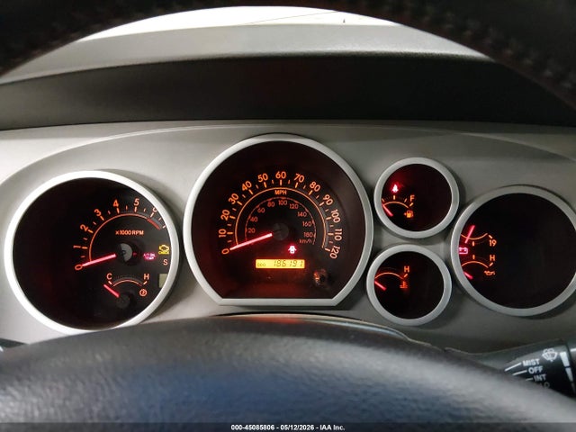 45085806 :رقم المزاد ، 5TDBY64A18S004476 vin ، 2008 Toyota Sequoia Sr5 5.7l V8 مزاد بيع