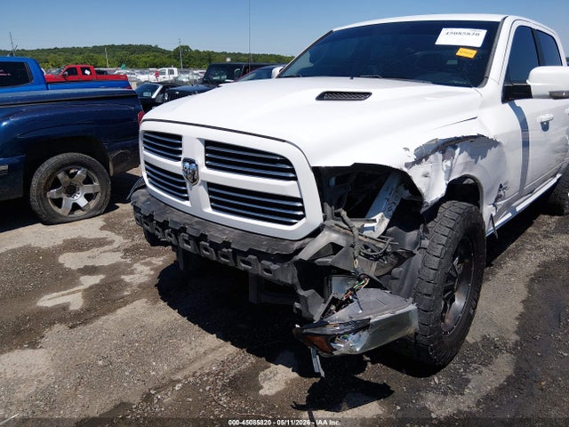 45085820 :رقم المزاد ، 1C6RR7MTXGS174206 vin ، 2016 Ram 1500 Sport مزاد بيع