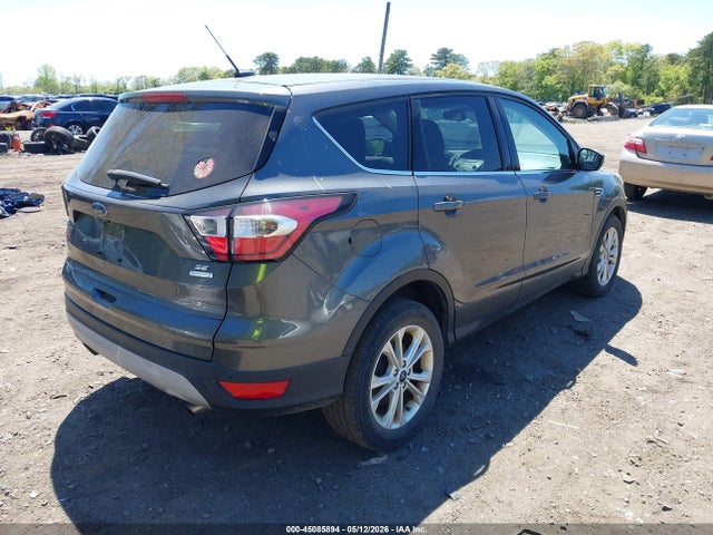 Продажа на аукционе авто 2017 Ford Escape Se, vin: 1FMCU0GDXHUC04427, номер лота: 45085894