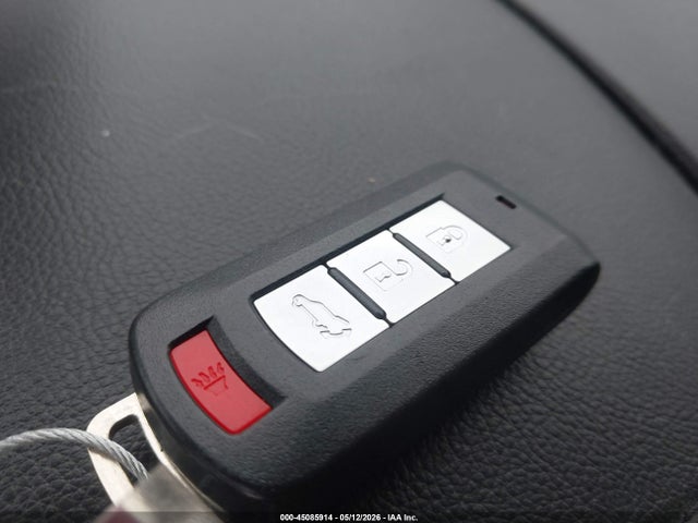 2018 Mitsubishi Outlander Sel მანქანა იყიდება აუქციონზე, vin: JA4AD3A31JZ002804, აუქციონის ნომერი: 45085914