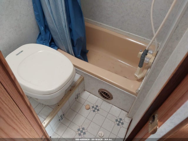 Aukcja sprzedaży 1997 Jayco Hawk 24bh Travel Trailer, vin: 1UJBJ02L1V54E0151, numer aukcji: 45085926