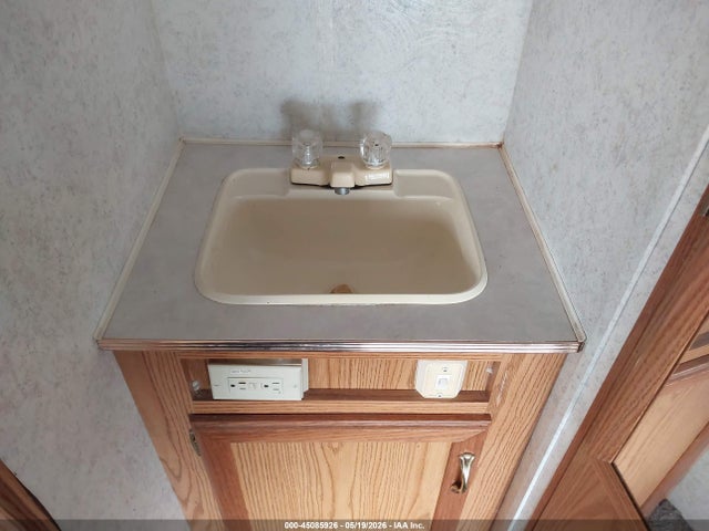 Aukcja sprzedaży 1997 Jayco Hawk 24bh Travel Trailer, vin: 1UJBJ02L1V54E0151, numer aukcji: 45085926