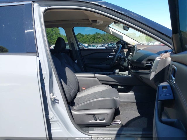 Продажа на аукционе авто 2022 Nissan Rogue Platinum Intelligent Awd, vin: JN8BT3DD8NW277132, номер лота: 45085927