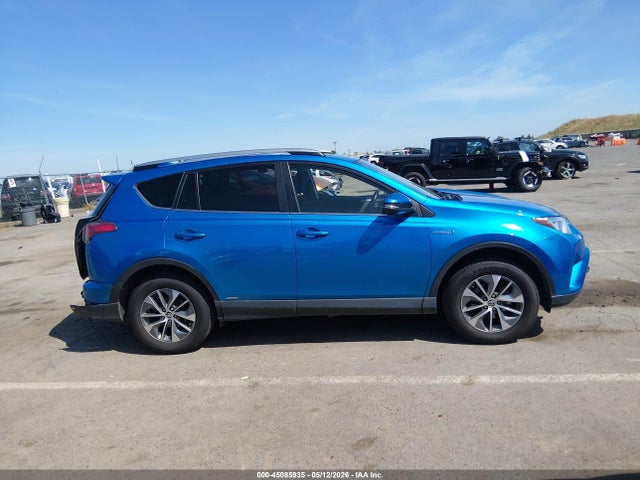JTMRJREV6HD085251 Toyota Rav4 Hybrid Xle