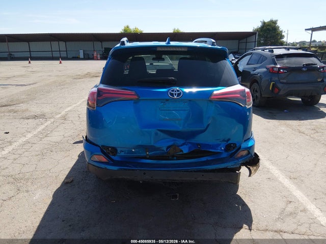 JTMRJREV6HD085251 Toyota Rav4 Hybrid Xle