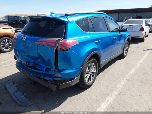 JTMRJREV6HD085251 Toyota Rav4 Hybrid Xle