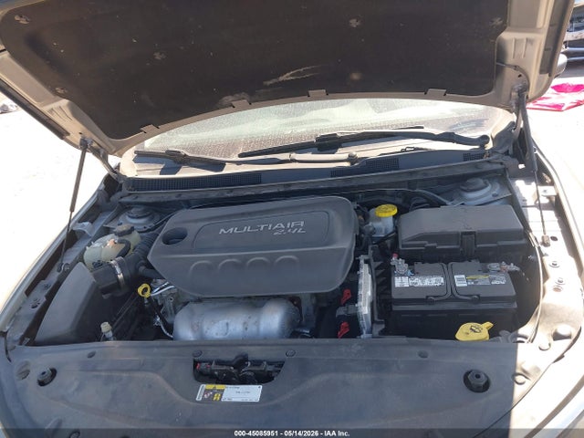 Aukcja sprzedaży 2015 Chrysler 200 C, vin: 1C3CCCCBXFN577329, numer aukcji: 45085951