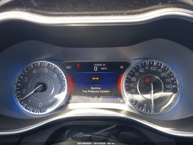 Aukcja sprzedaży 2015 Chrysler 200 C, vin: 1C3CCCCBXFN577329, numer aukcji: 45085951