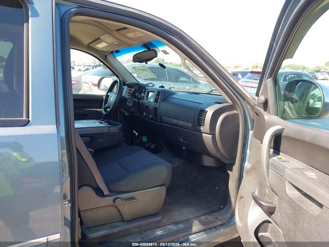 45085973 :رقم المزاد ، 3GCPCSE03BG359304 vin ، 2011 Chevrolet Silverado 1500 Lt مزاد بيع