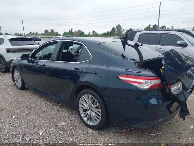Aukcja sprzedaży 2018 Toyota Camry Xle, vin: 4T1B11HK2JU602681, numer aukcji: 45085996