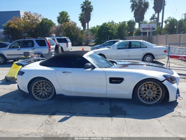 WDDYK7HA1JA021296 Mercedes-Benz AMG GT
