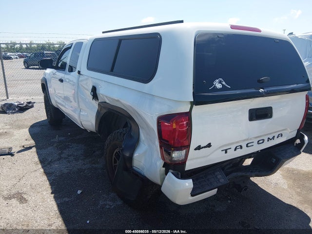 45086035 :رقم المزاد ، 3TYSZ5AN8NT057870 vin ، 2022 Toyota Tacoma Sr V6 مزاد بيع